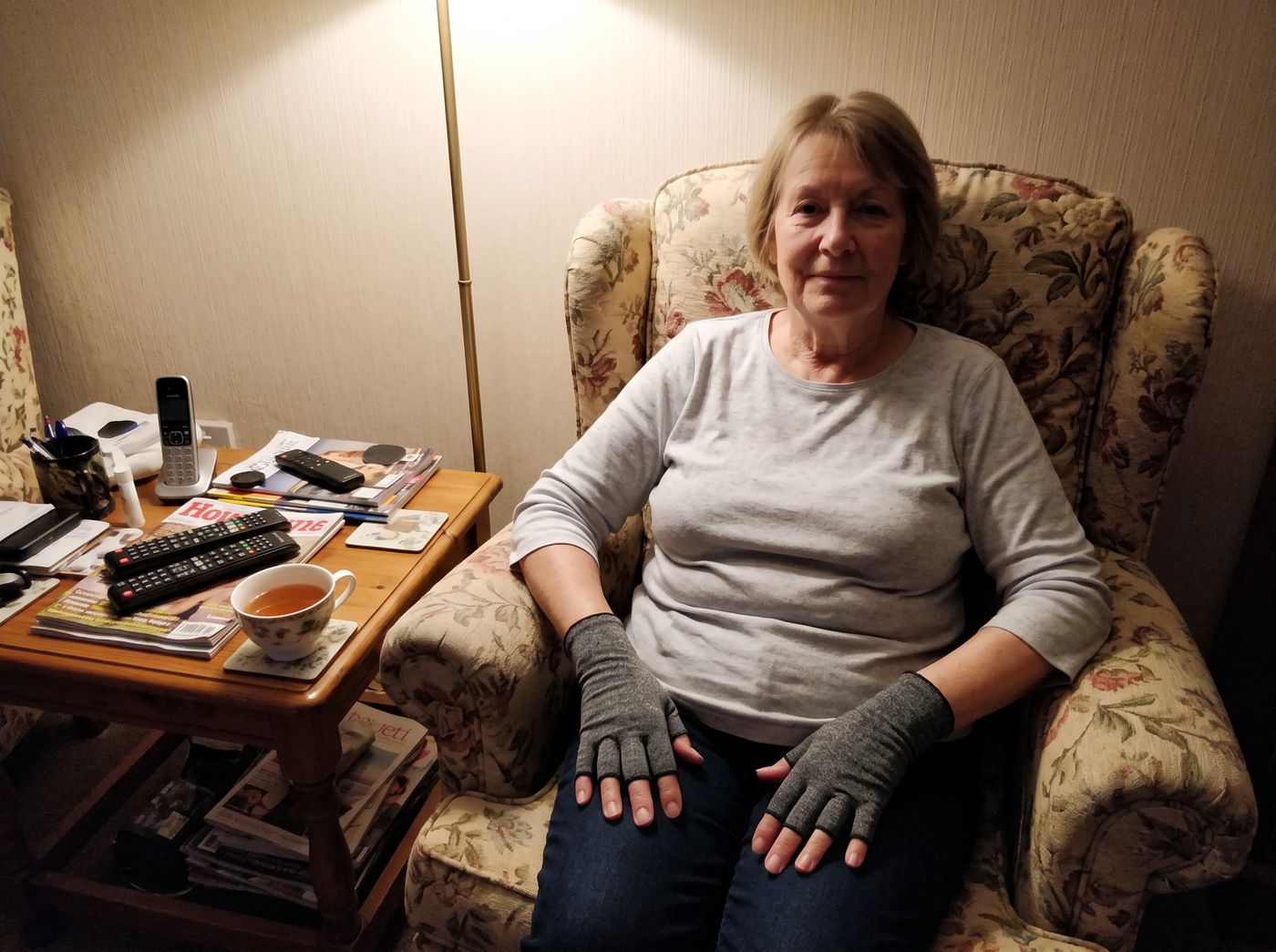 Yvonne P., 69